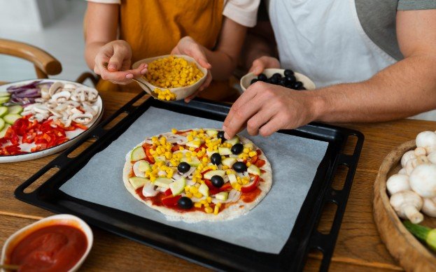 Late Night Snacks With Pizza - Cheesy Ideas for Midnight Cravings