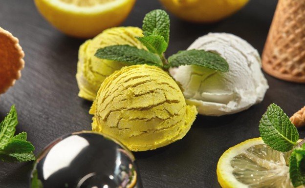 Light Desserts That Keep Pizza Night Fresh